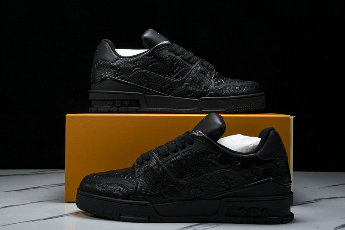 L&V SNEAKERS