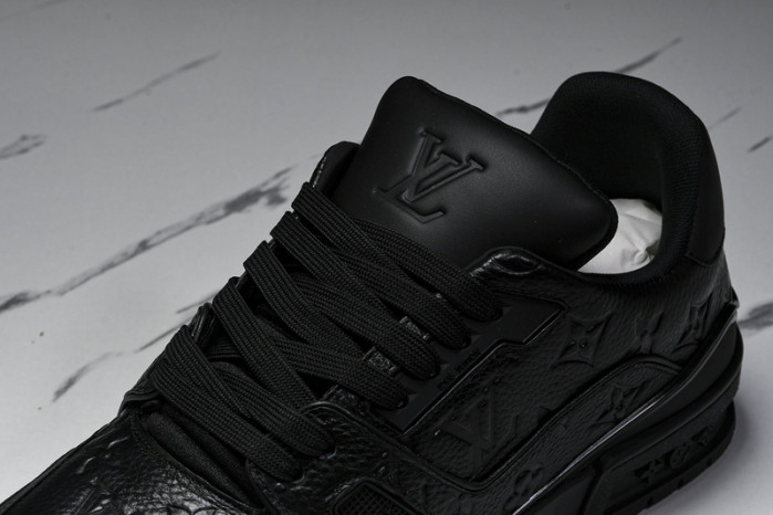 L&V SNEAKERS