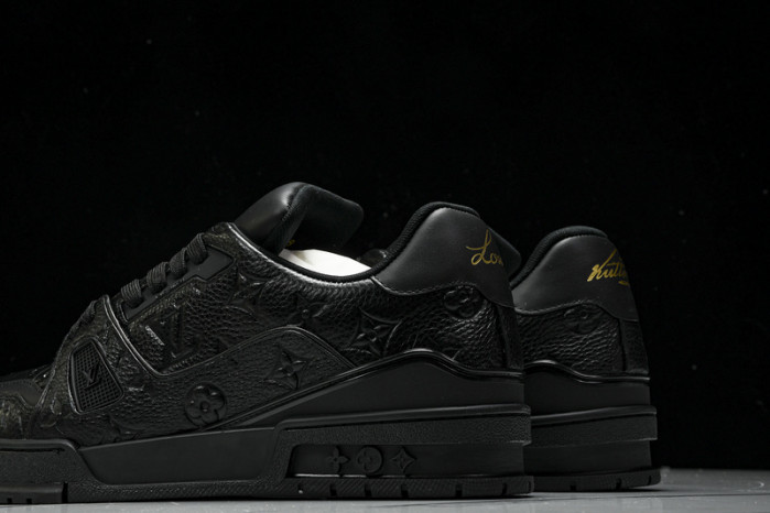 L&V SNEAKERS