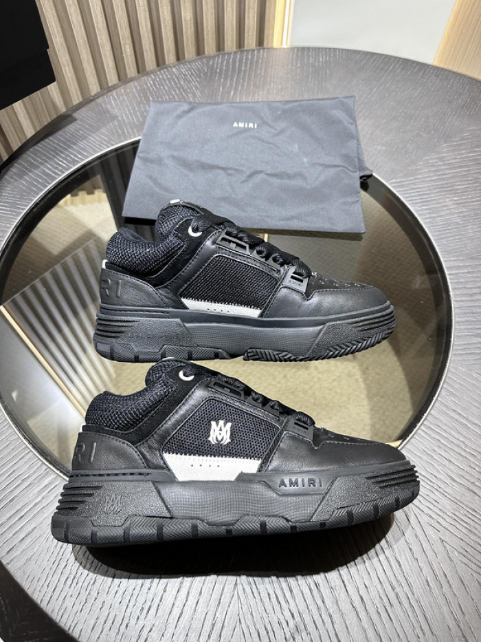 AM1R1 SNEAKERS