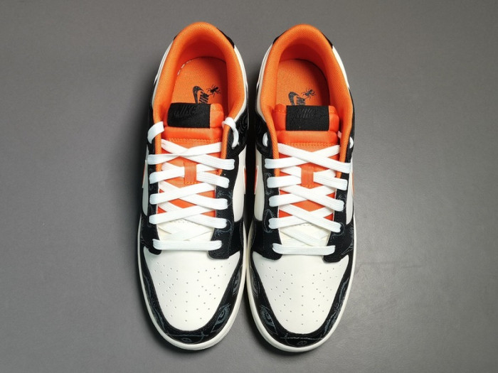 Nike Dunk Low Halloween 2021 DD3357-100