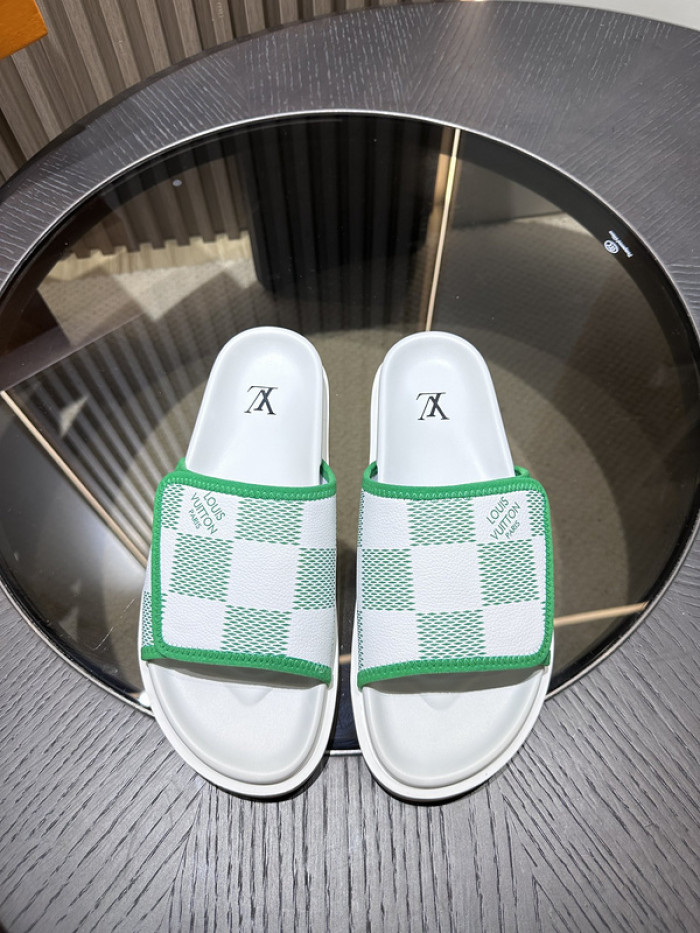 L&V SLIPPERS