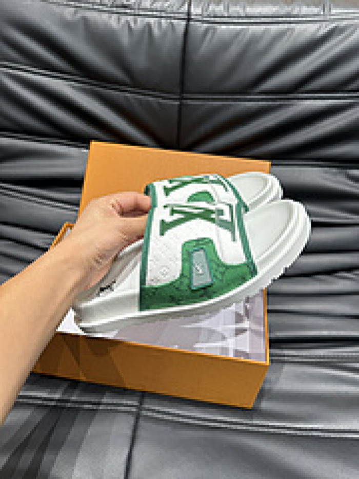 L&V SLIPPERS
