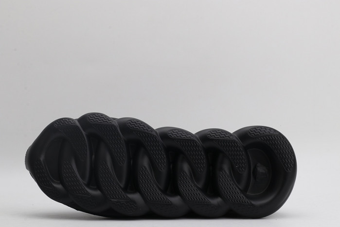 VER DESIGNER SNEAKERS