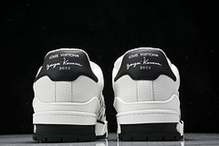 L&V SNEAKERS
