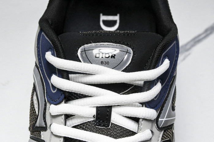 DI*O*R B30 PANKICK