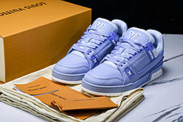 L&V SNEAKERS