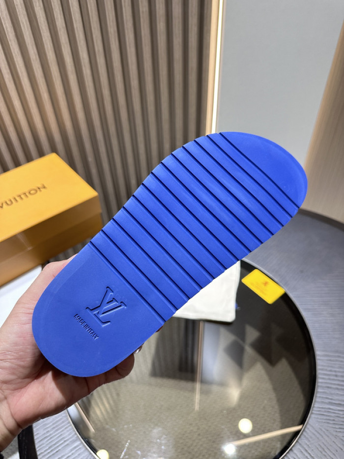 L&V SLIPPERS