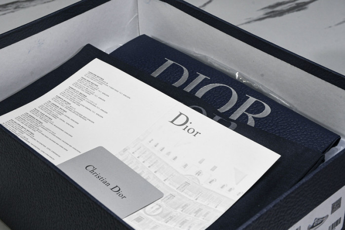 DI*O*R B30 PANKICK