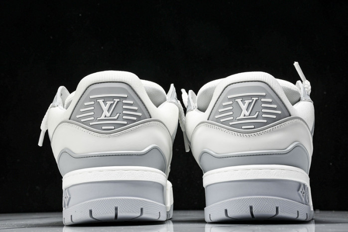 L&V SNEAKERS