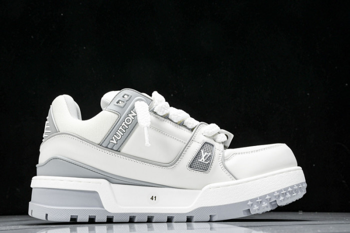 L&V SNEAKERS