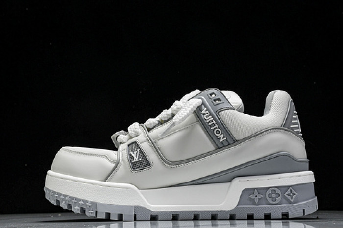 L&V SNEAKERS
