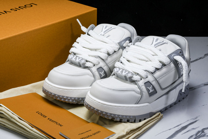 L&V SNEAKERS