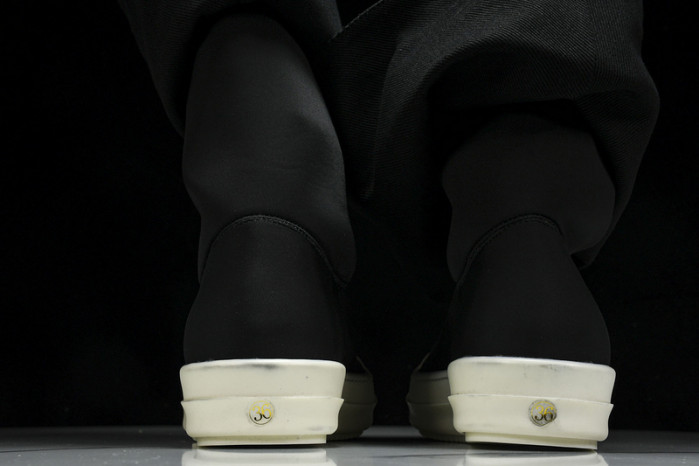 RICK OWENS DRKSHDW