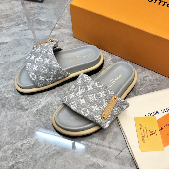 L&V SLIPPERS