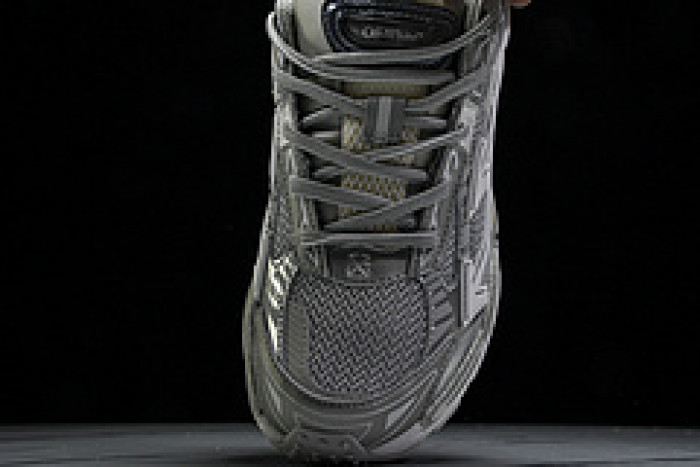 OH SNEAKER