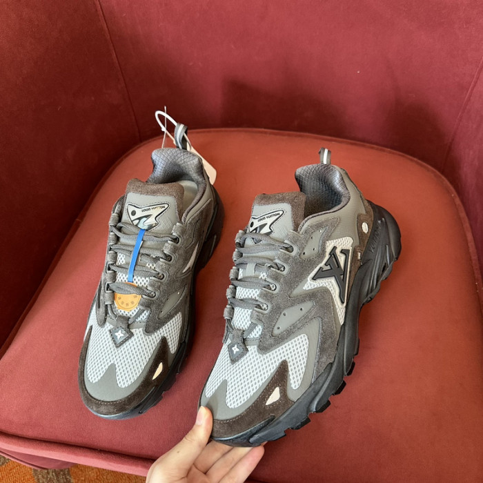 L&V SNEAKERS
