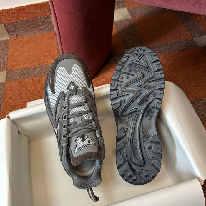 L&V SNEAKERS