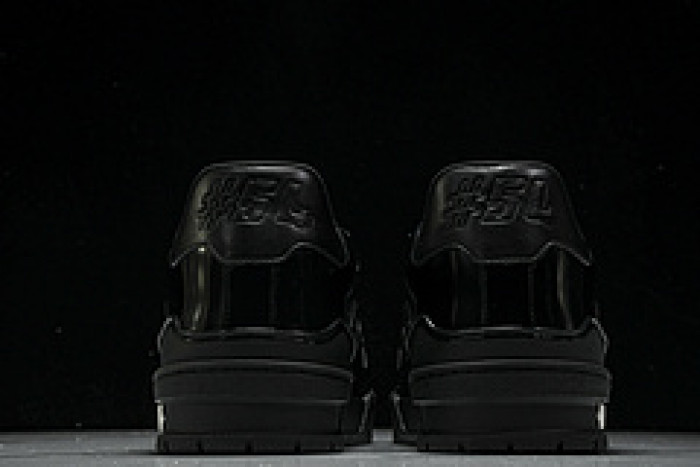 L&V SNEAKERS