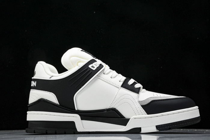 L&V SNEAKERS