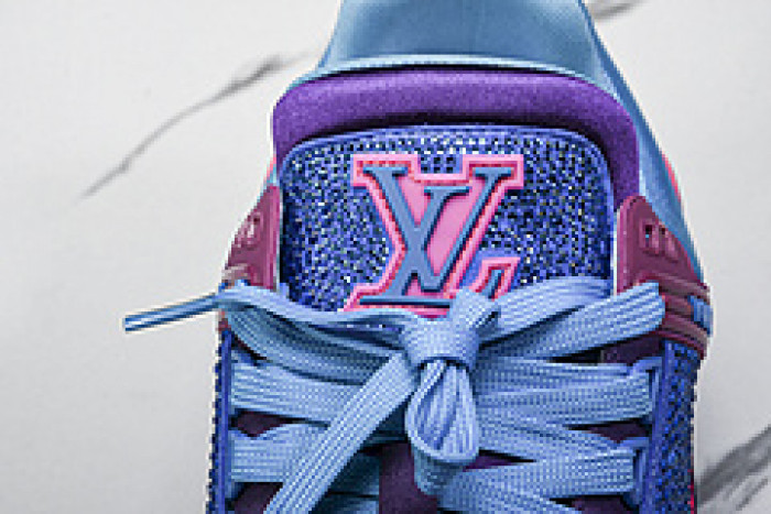 L&V SNEAKERS