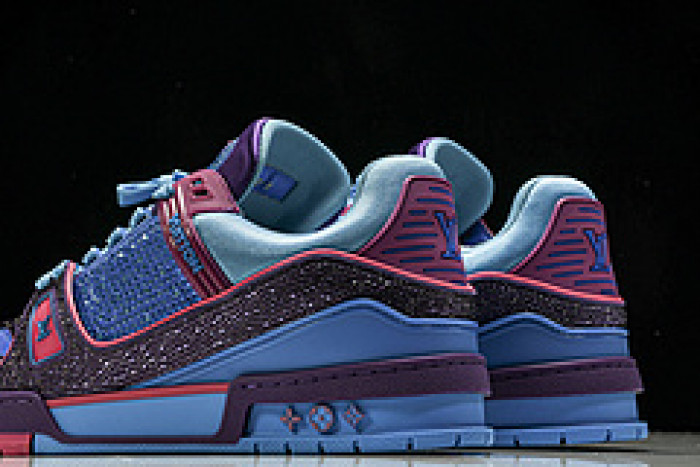 L&V SNEAKERS