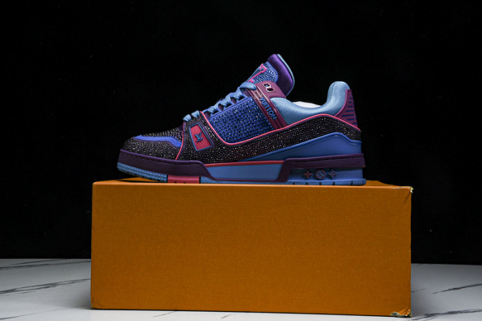 L&V SNEAKERS