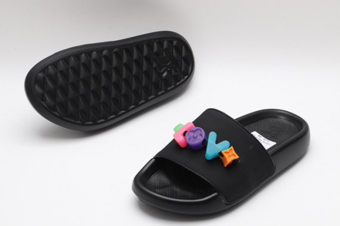 L&V SLIPPERS