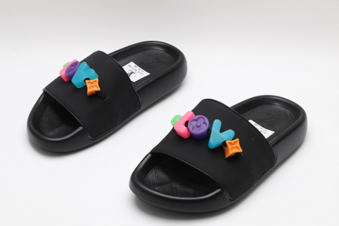 L&V SLIPPERS