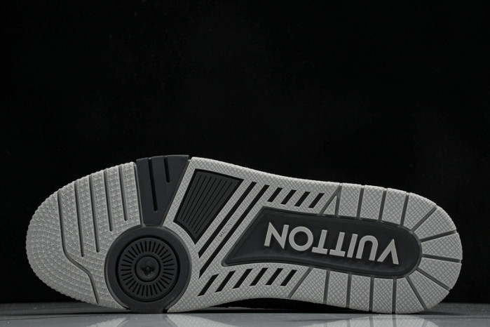 L&V SNEAKERS