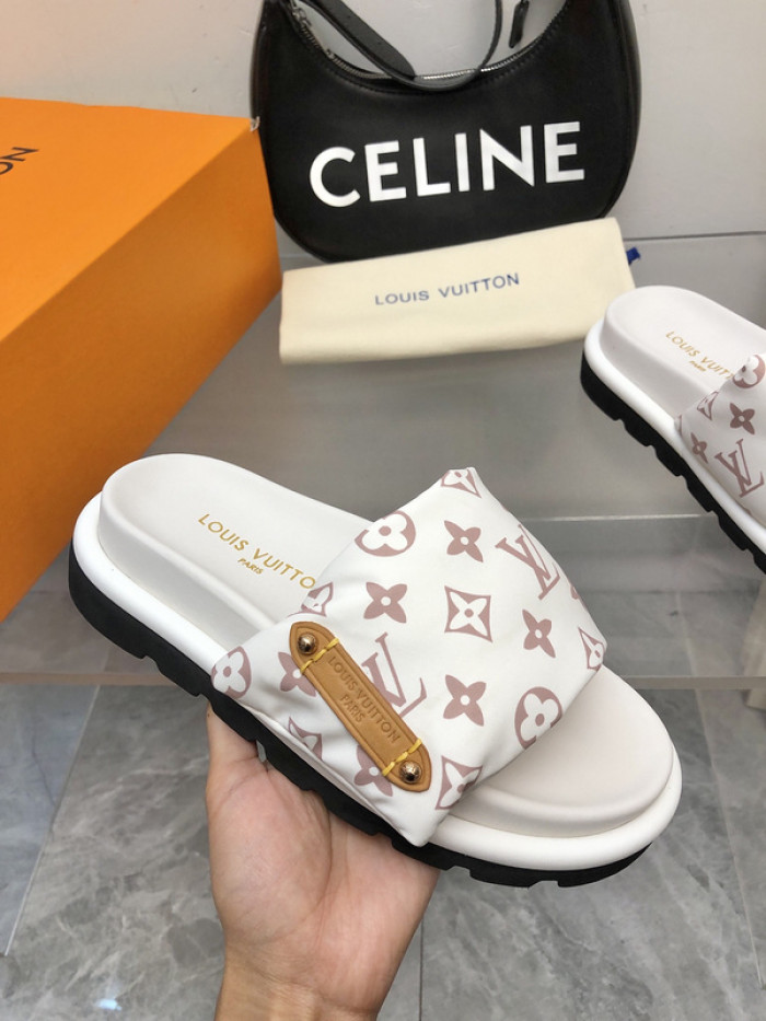 L&V SLIPPERS