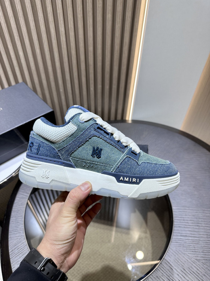 AM1R1 SNEAKERS
