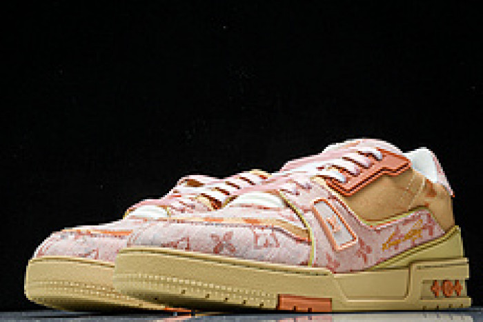 L&V SNEAKERS