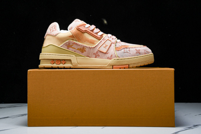 L&V SNEAKERS