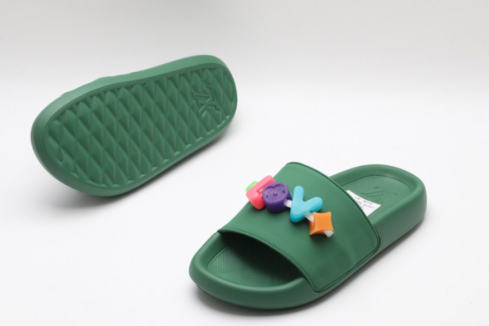 L&V SLIPPERS