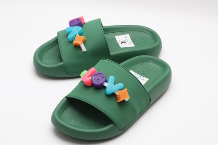 L&V SLIPPERS