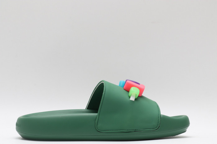 L&V SLIPPERS