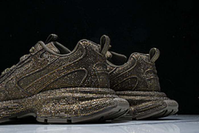 BLEN Runner Sneaker