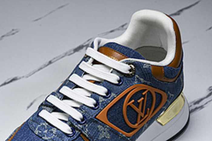 L&V SNEAKERS