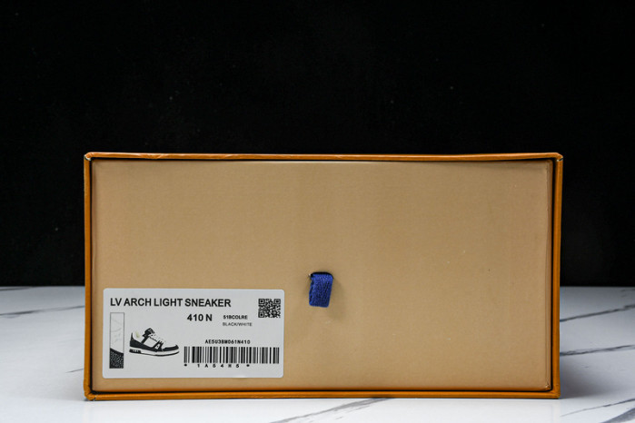 L&V SNEAKERS