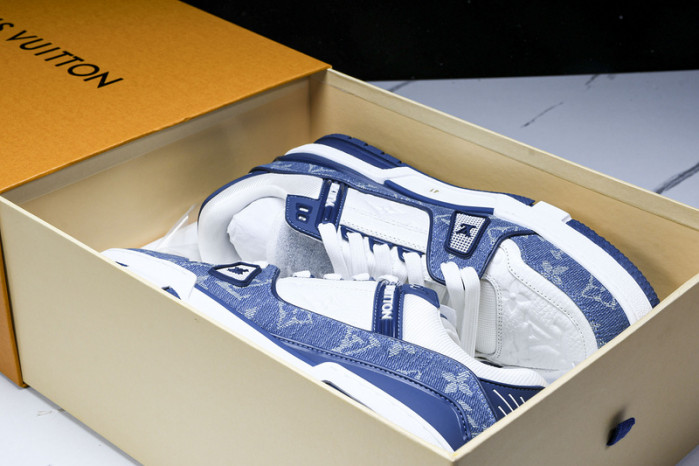 L&V SNEAKERS