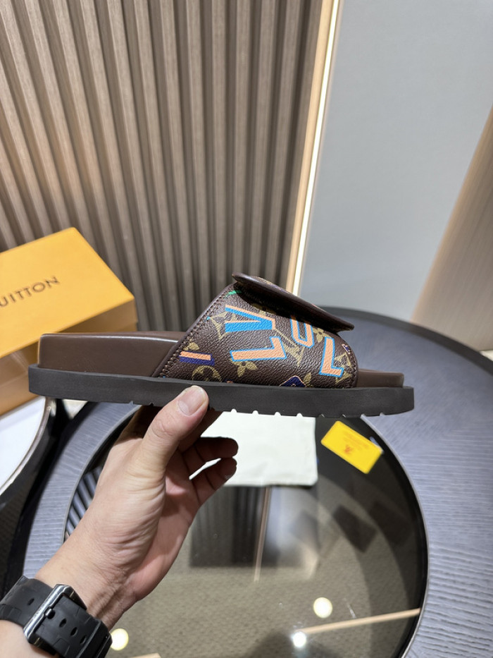 L&V SLIPPERS