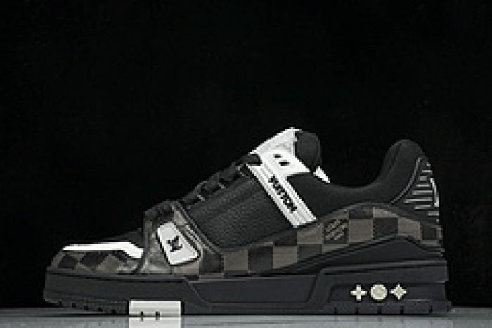 L&V SNEAKERS