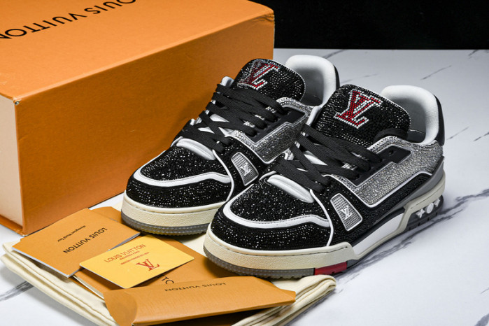 L&V SNEAKERS