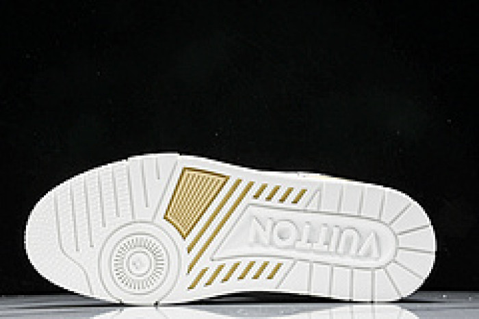 L&V SNEAKERS