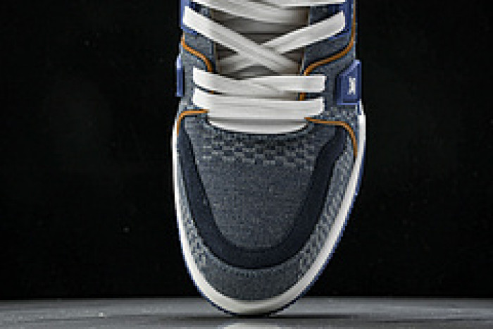 L&V SNEAKERS