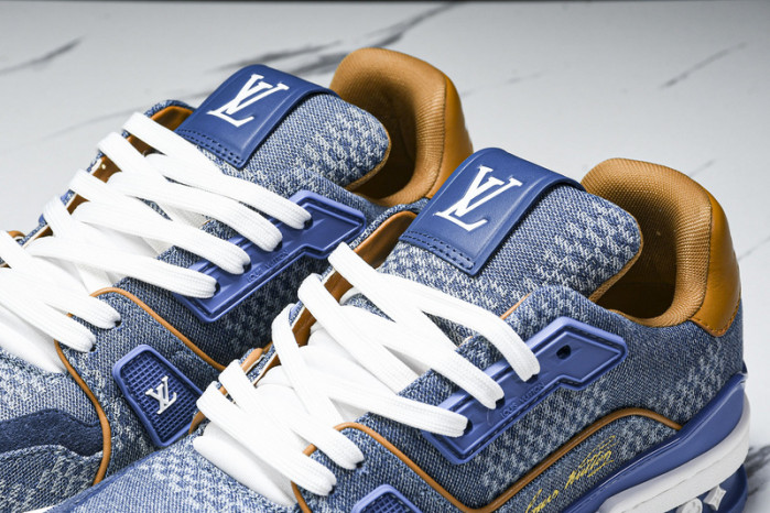 L&V SNEAKERS
