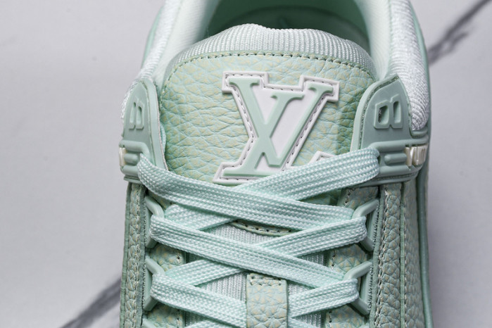 L&V SNEAKERS