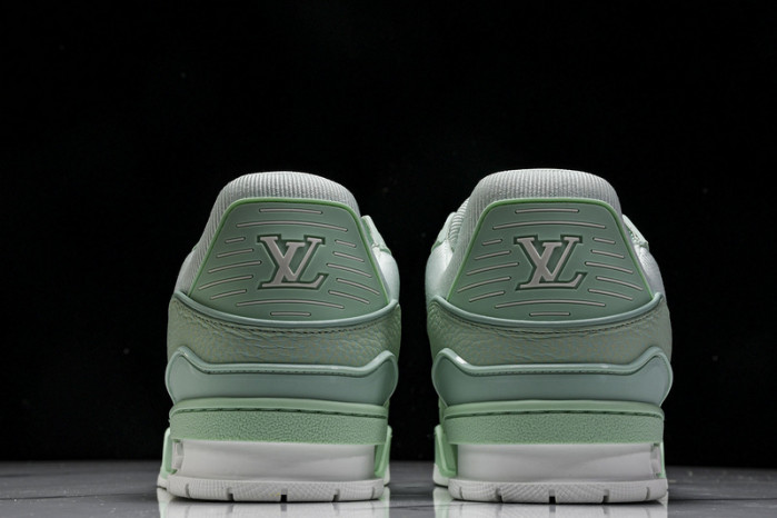 L&V SNEAKERS