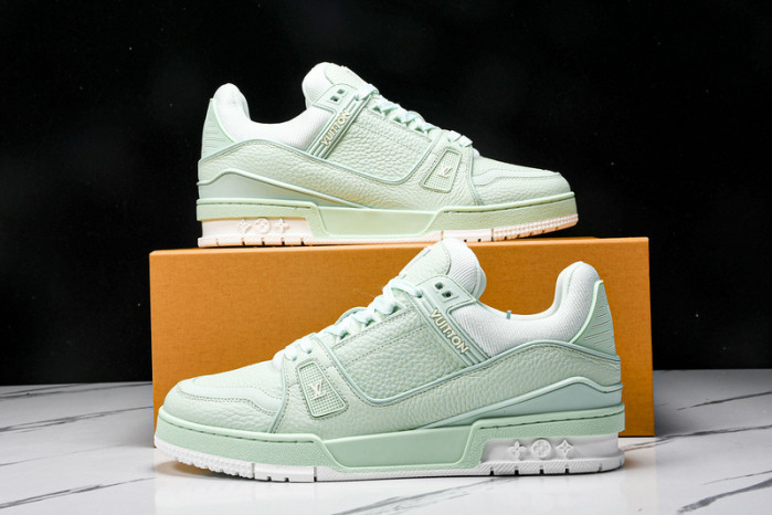 L&V SNEAKERS